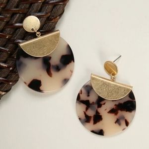 Geometric tortoise resin earrings